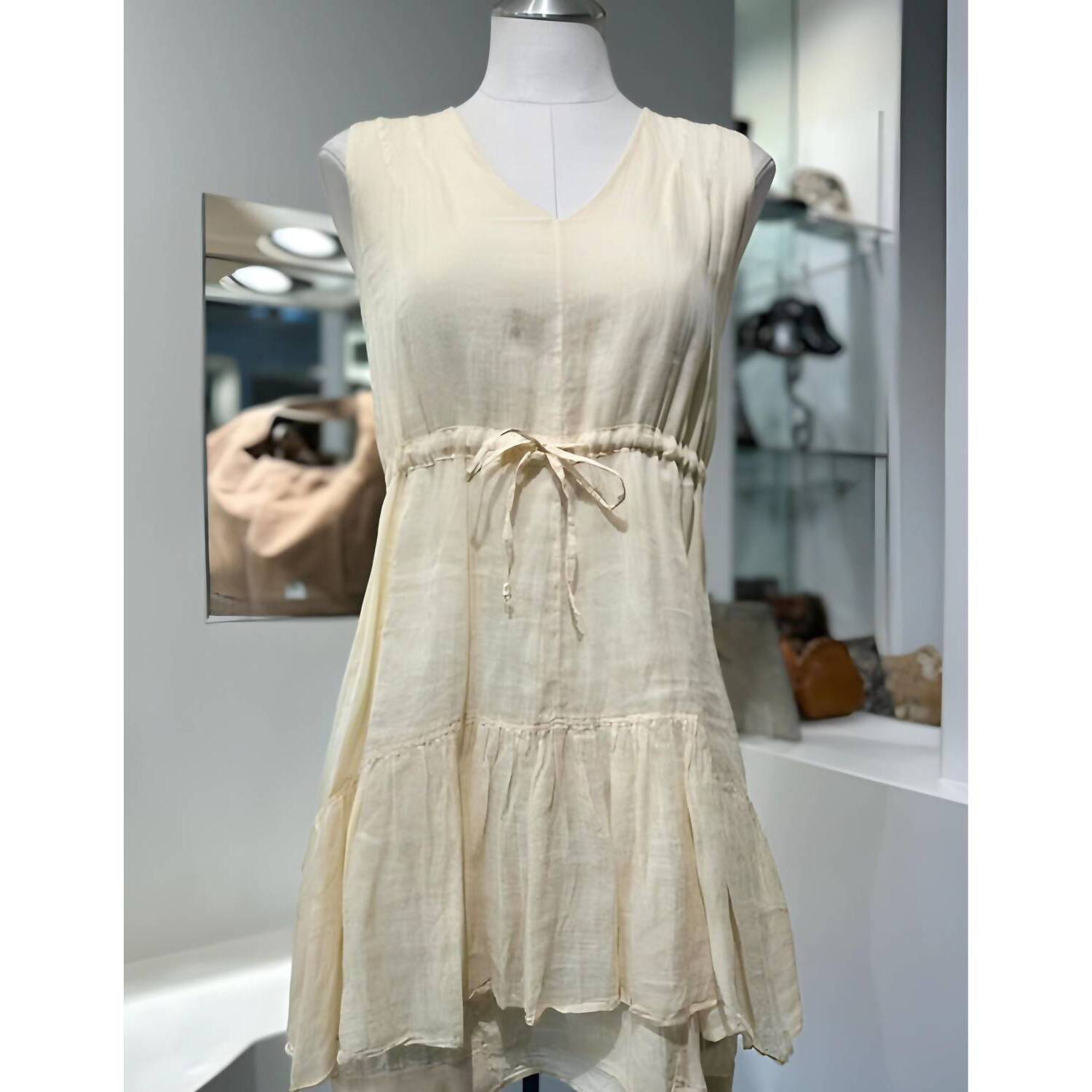 New European Culture Tie Waist Top In Yellow